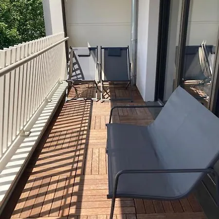 F2 Neuf Cosy Et Elegant Avec Terrasse, Parking, Wifi 公寓